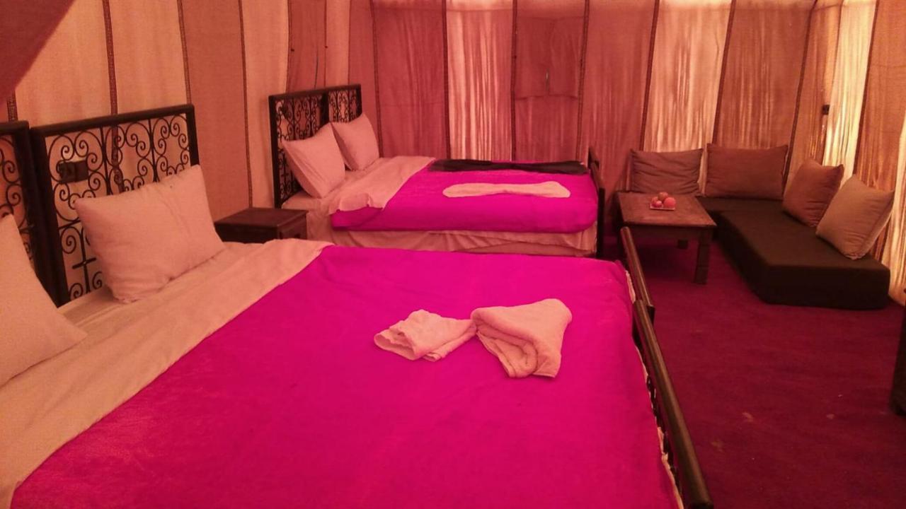 Holiday Desert Camp Merzouga Buitenkant foto