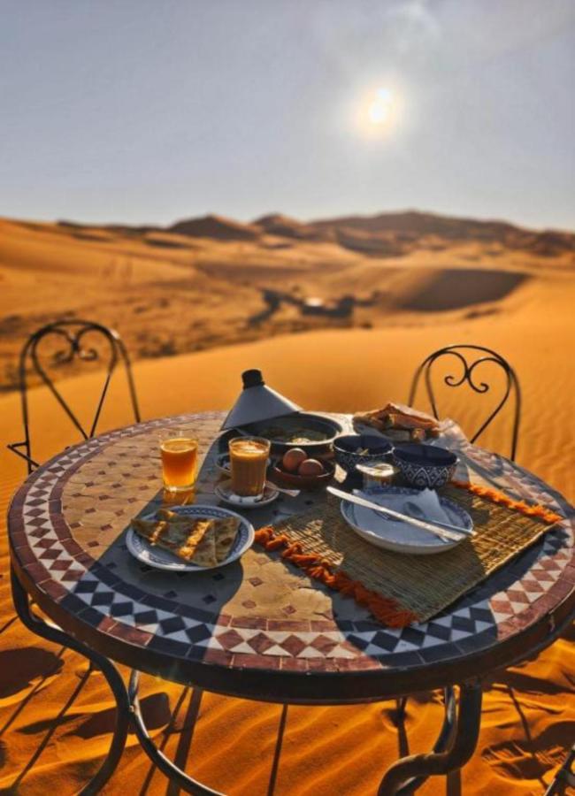 Holiday Desert Camp Merzouga Buitenkant foto