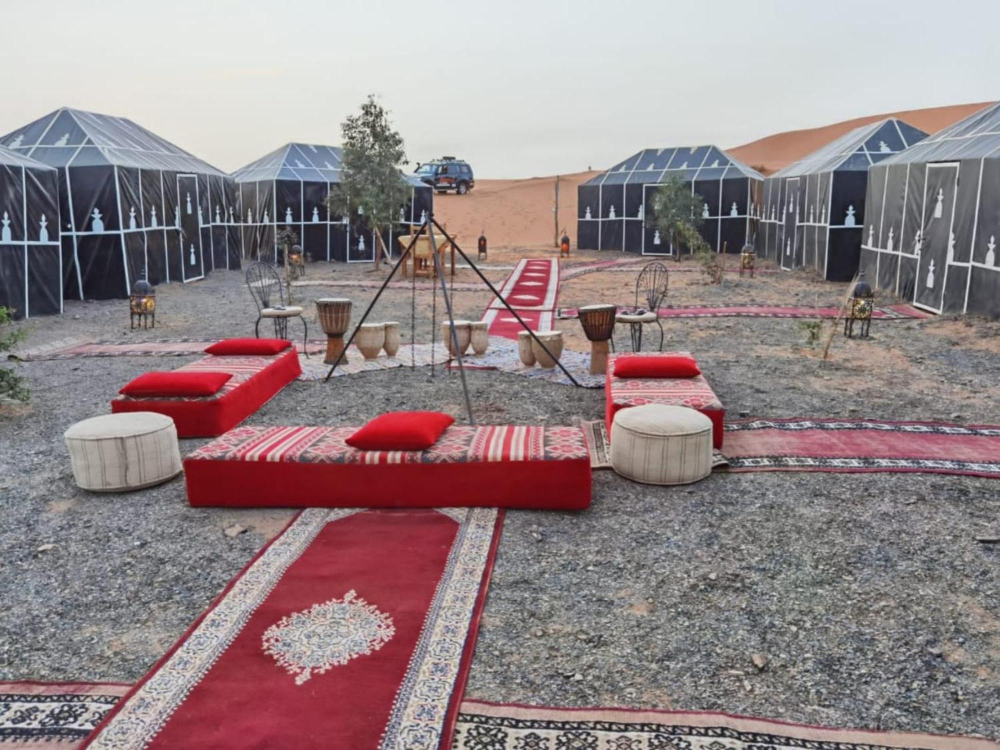 Holiday Desert Camp Merzouga Buitenkant foto