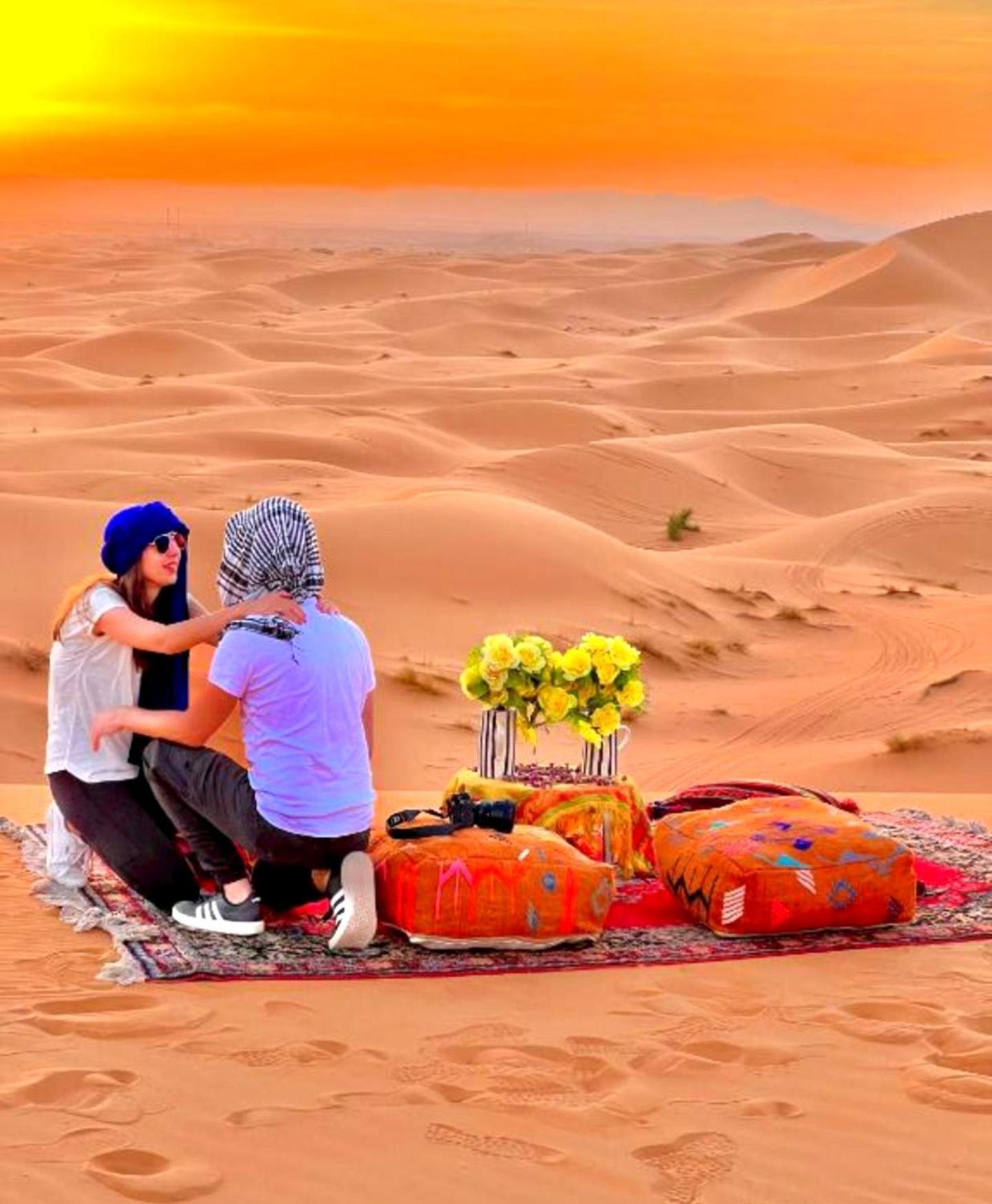 Holiday Desert Camp Merzouga Buitenkant foto