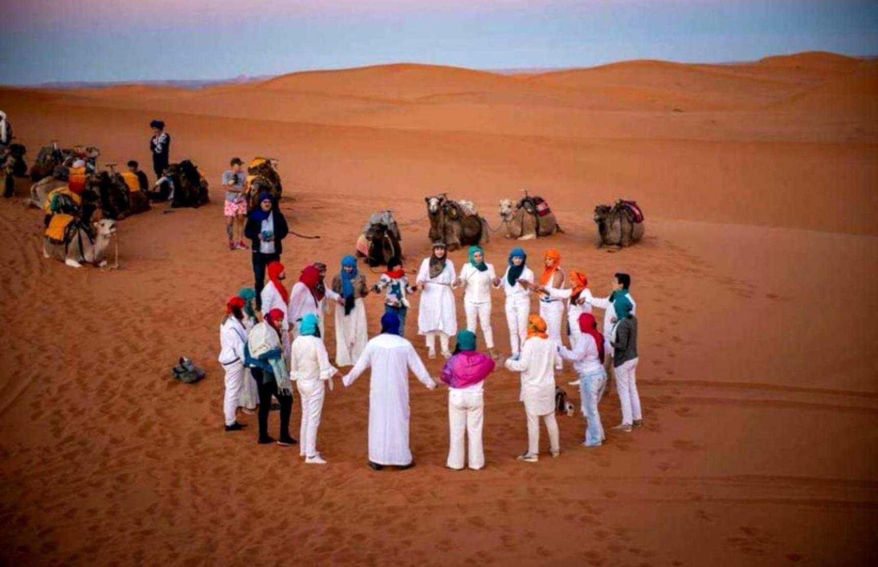 Holiday Desert Camp Merzouga Buitenkant foto
